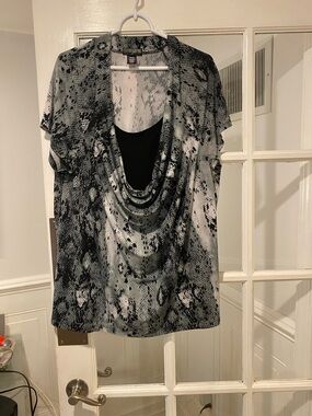 JTB size 22/24 top good condition